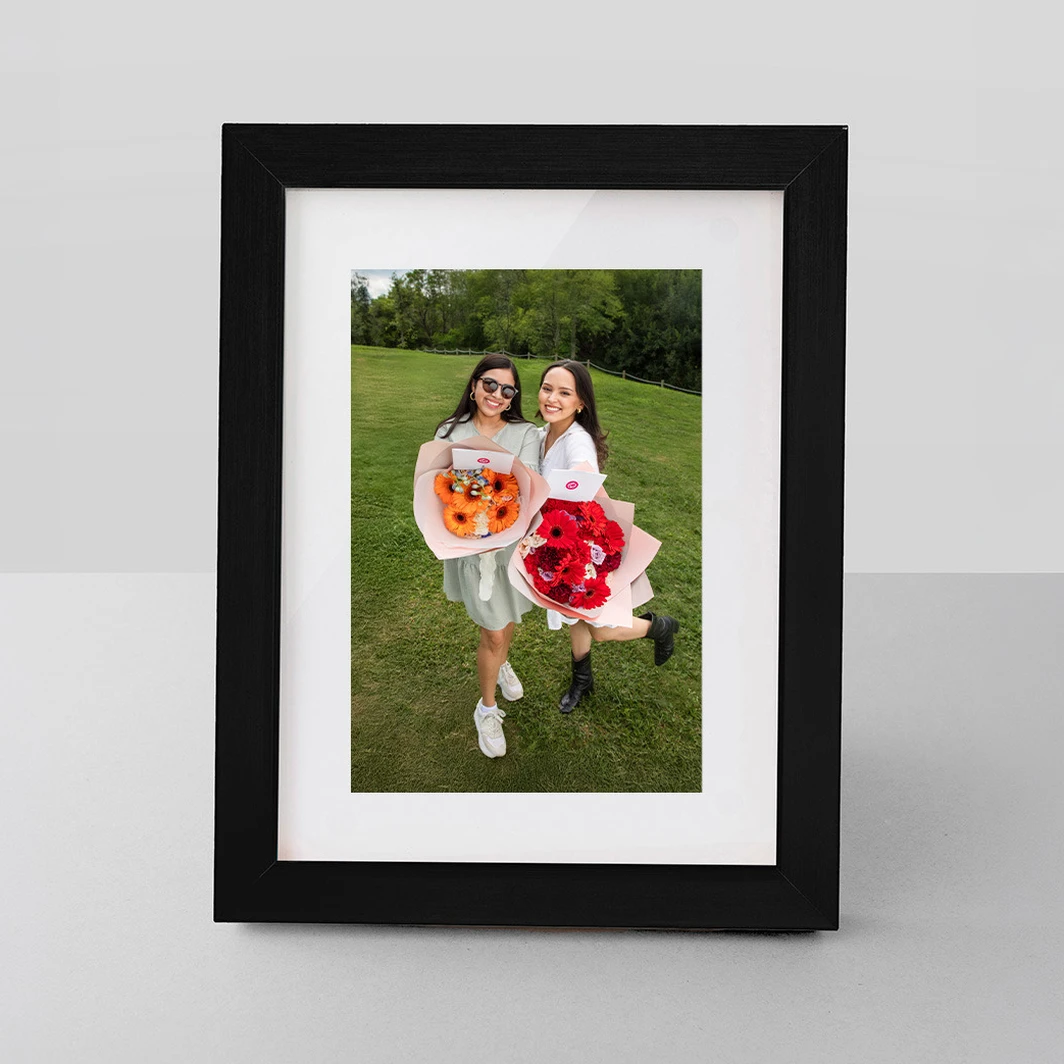 Foto Personalizada en Marco Negro 9267-P