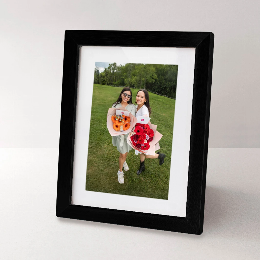 Personalized Photo in Black Frame 9267-P