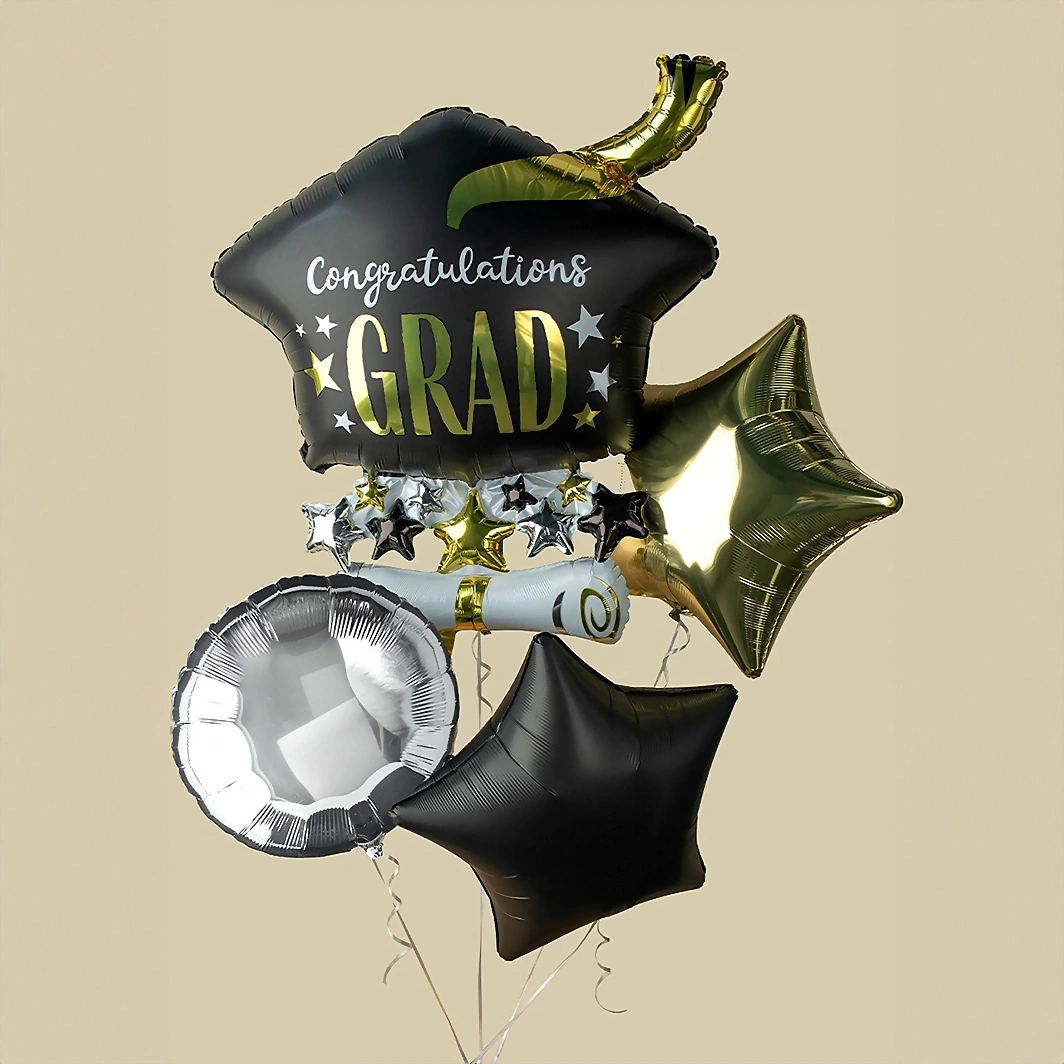 Arreglo de Globos con Figura de Birrete 12192