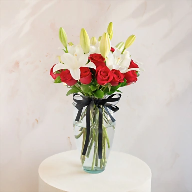 12 Besos de Rosas y Lilies 13373