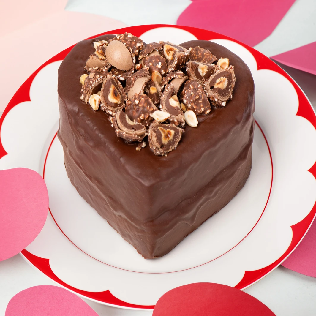 Pastel Ferrero Corazón Divinata 14842
