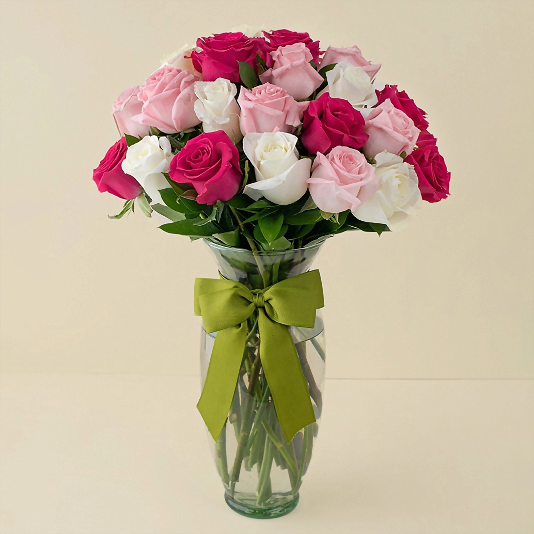 Solamente tú arreglo de 24 rosas 1302