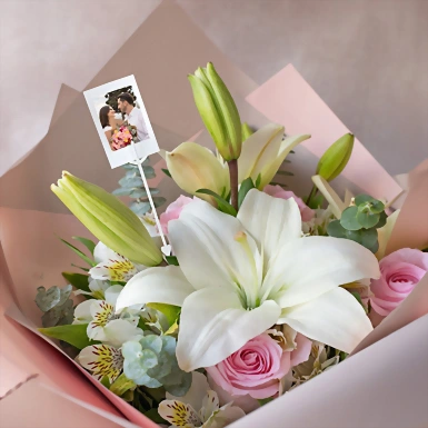 Personaliza con Mini Foto Ramo de Rosas y Lilys 18114