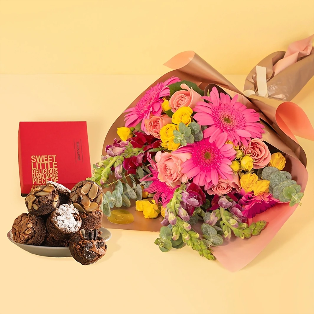 Brownies 8pz Brownerie y Ramo de Gerberas y Alhelies 181001