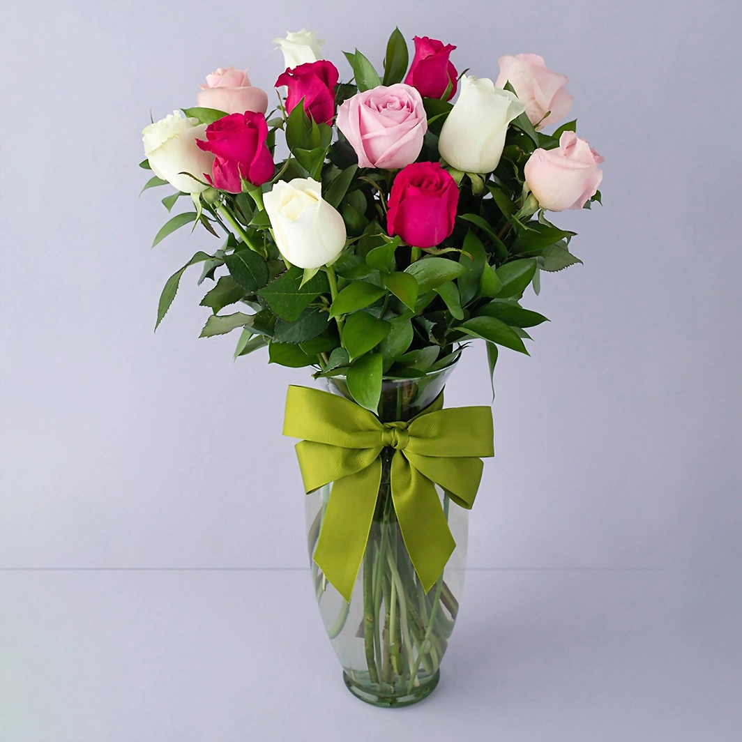 Sólo Tú con 12 Rosas 1392