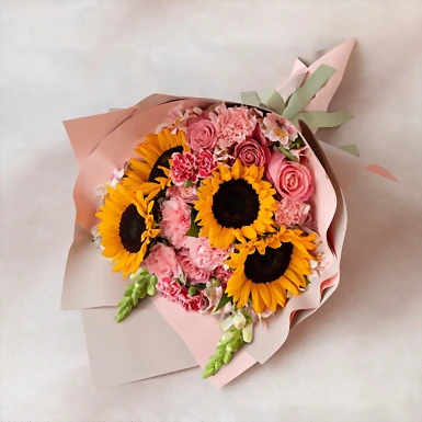 Ramo de Girasoles y Rosa Hermosa 19200