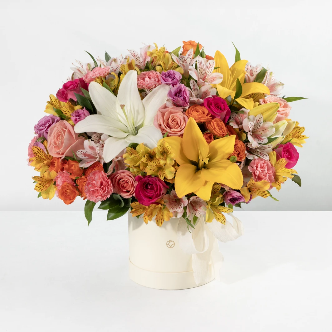 Arreglo Colorido de Lilys y Rosas 19213