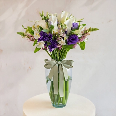  Calla lilies and Lisianthus 19277