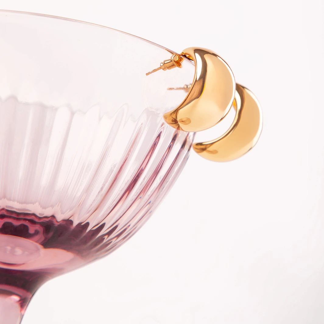 Bold Chunky Golden Hoops Malandra 19313