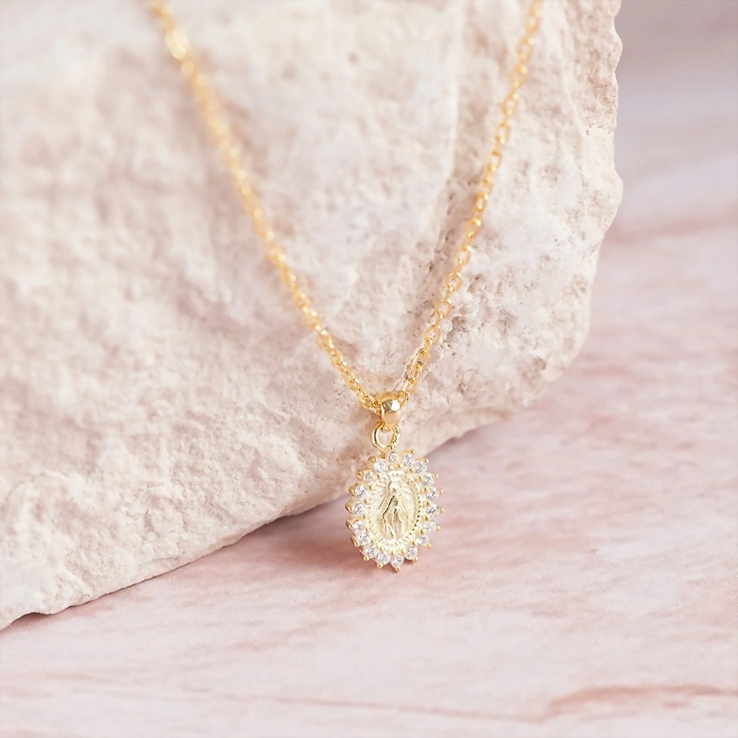 Collar Virgencita Rosa Gitana 20185