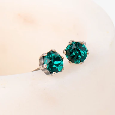 Dacova Emerald Diamond Earrings 20316