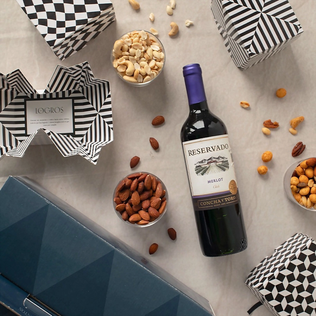 Regalo con Vino Tinto y Botanas  20554