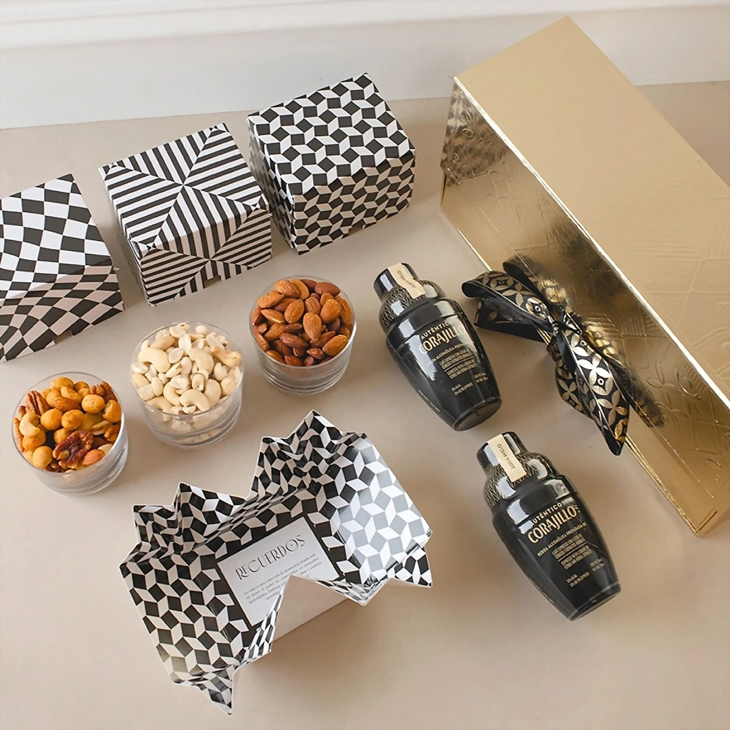 Gift with Authentic Corajillo and Snacks 20638