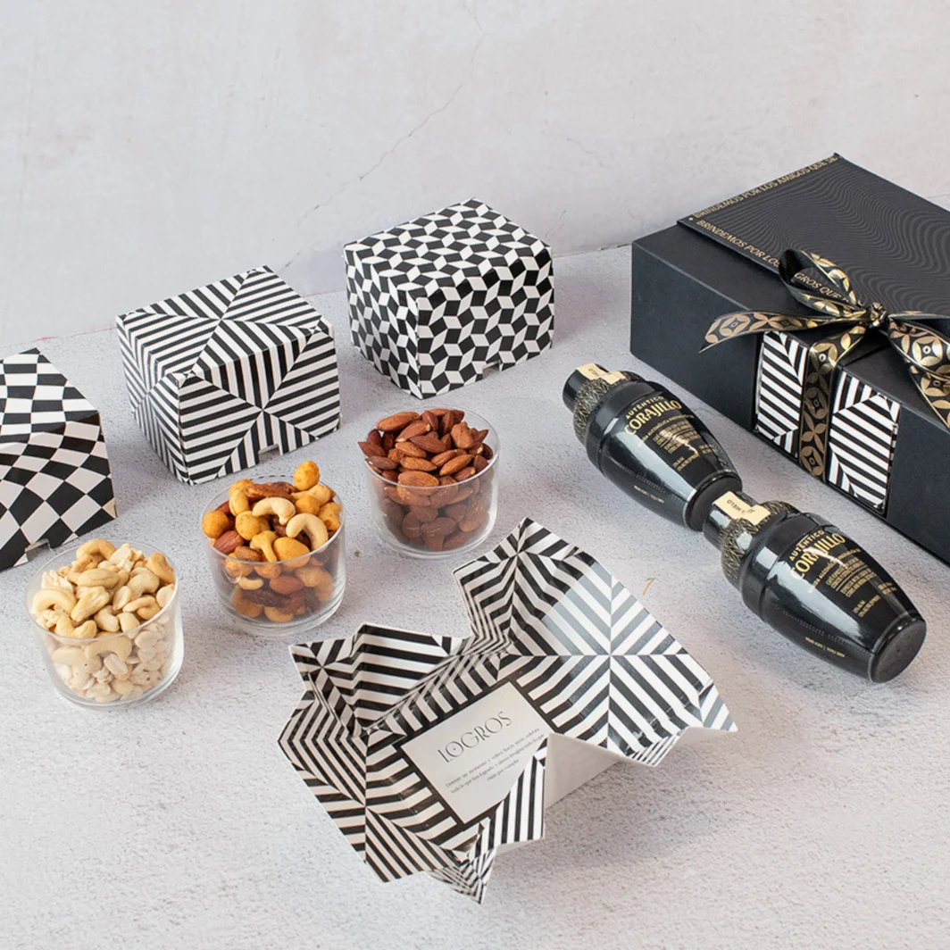 Gift with Authentic Corajillo and Snacks 20696