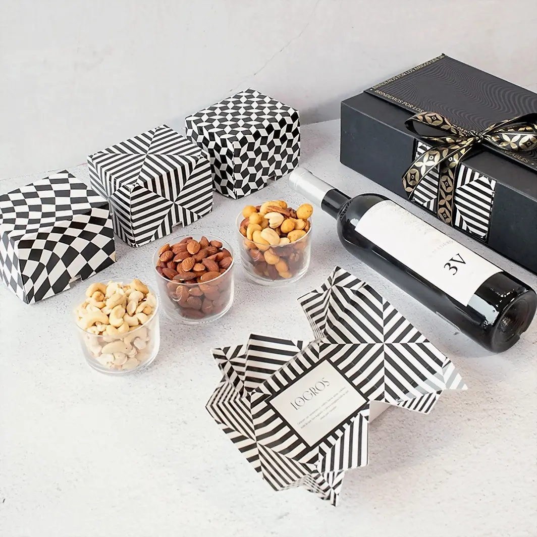 Gift with Red Wine and Snacks 20714