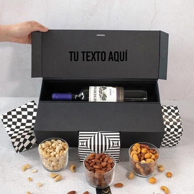Personaliza Regalo con Vino Tinto y Botanas 20717-P
