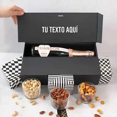 Personaliza Regalo con Vino Espumoso y Botanas 20739-P