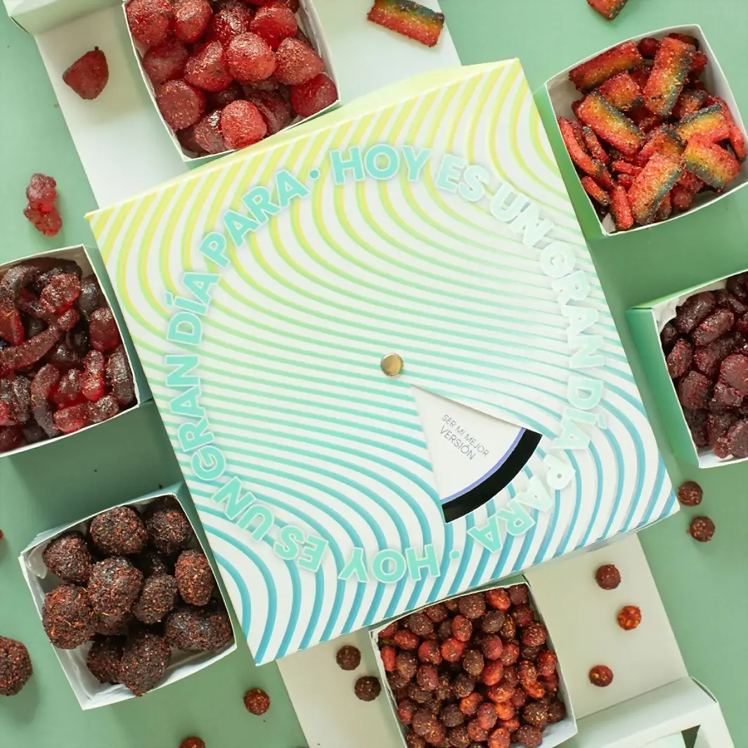 Gift Box with Snacks 20941