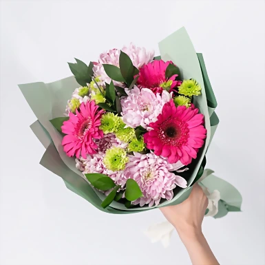 Ramo de Gerberas Fucsia y Roxanas 21293
