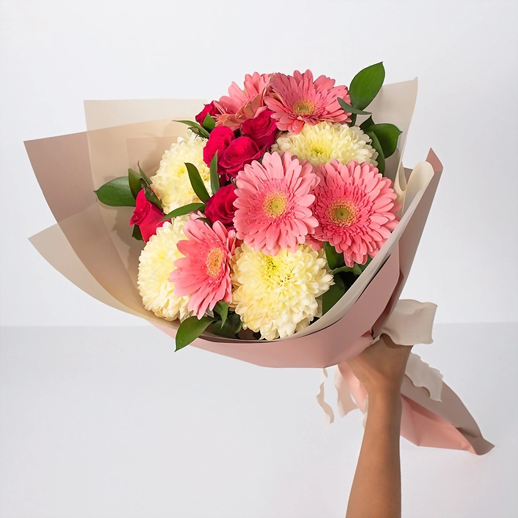 Ramo Gerberas Rosas con Rosa Fiusha 21299