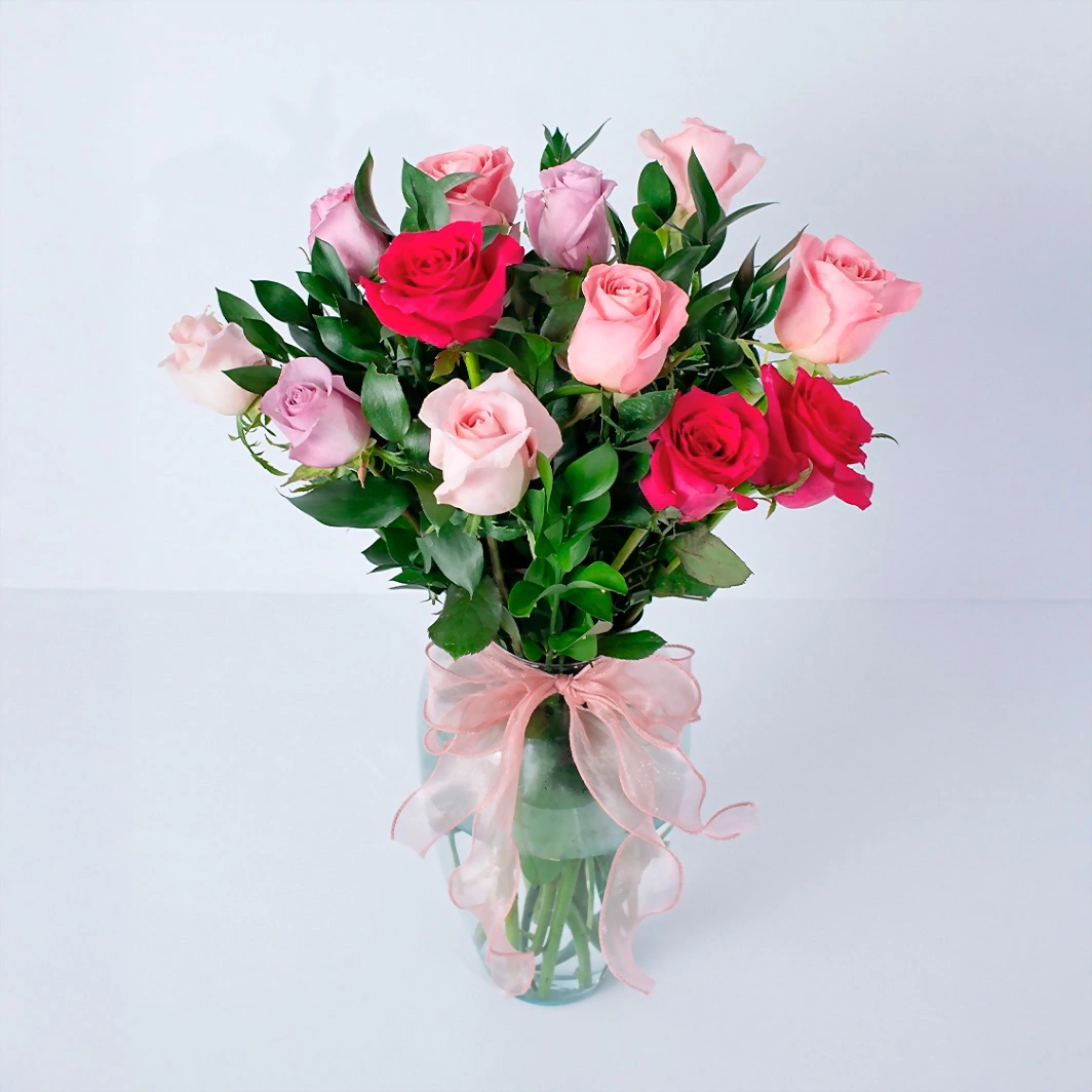 Arreglo Romántico de 12 Rosas 21374