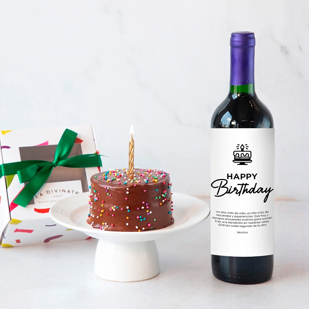Birthday Cake Chocolate Individual con Vino Concha y Toro Personalizado 21419