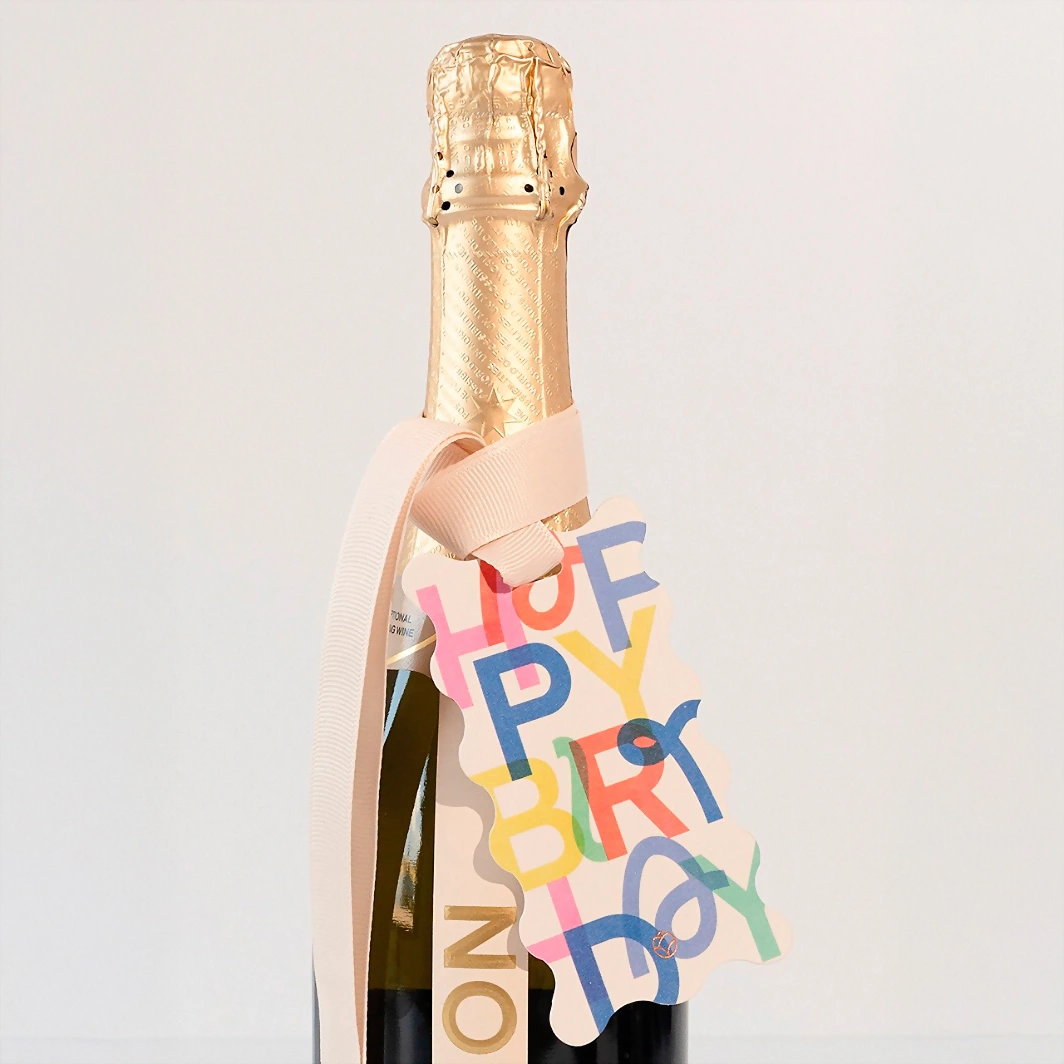 Vino con Distintivo Happy Birthday 21452