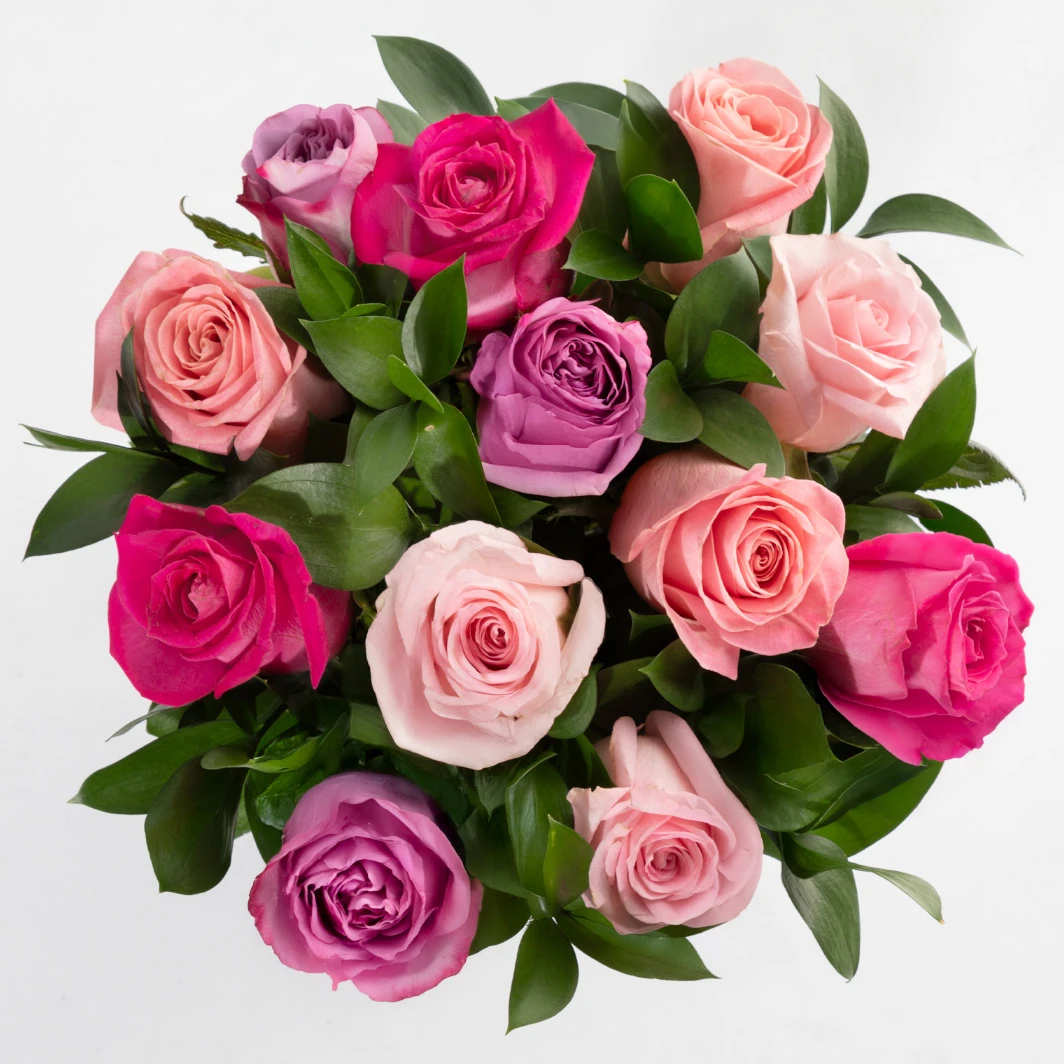 Ramo Romántico de 12 Rosas 21579