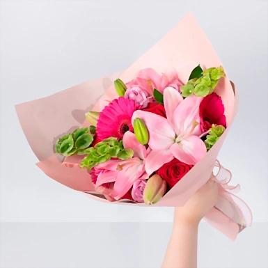 Arreglo de Lily Rosa con Rosa Roja 21781