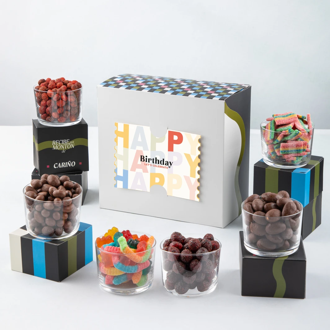 Giftbox with Sweet Snacks 21793