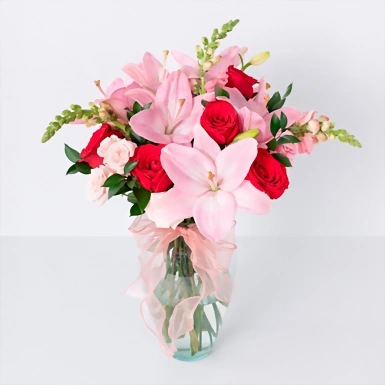 Arreglo de Lilys Rosas con Rosas Rojas 21827