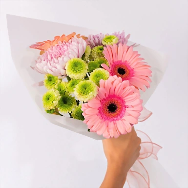 Mini Bouquet de Gerberas Rosas y Roxanas 21875