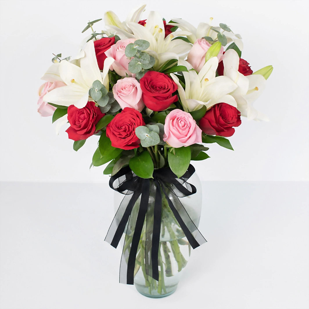 Arrangement of Roses and Lilys 22212