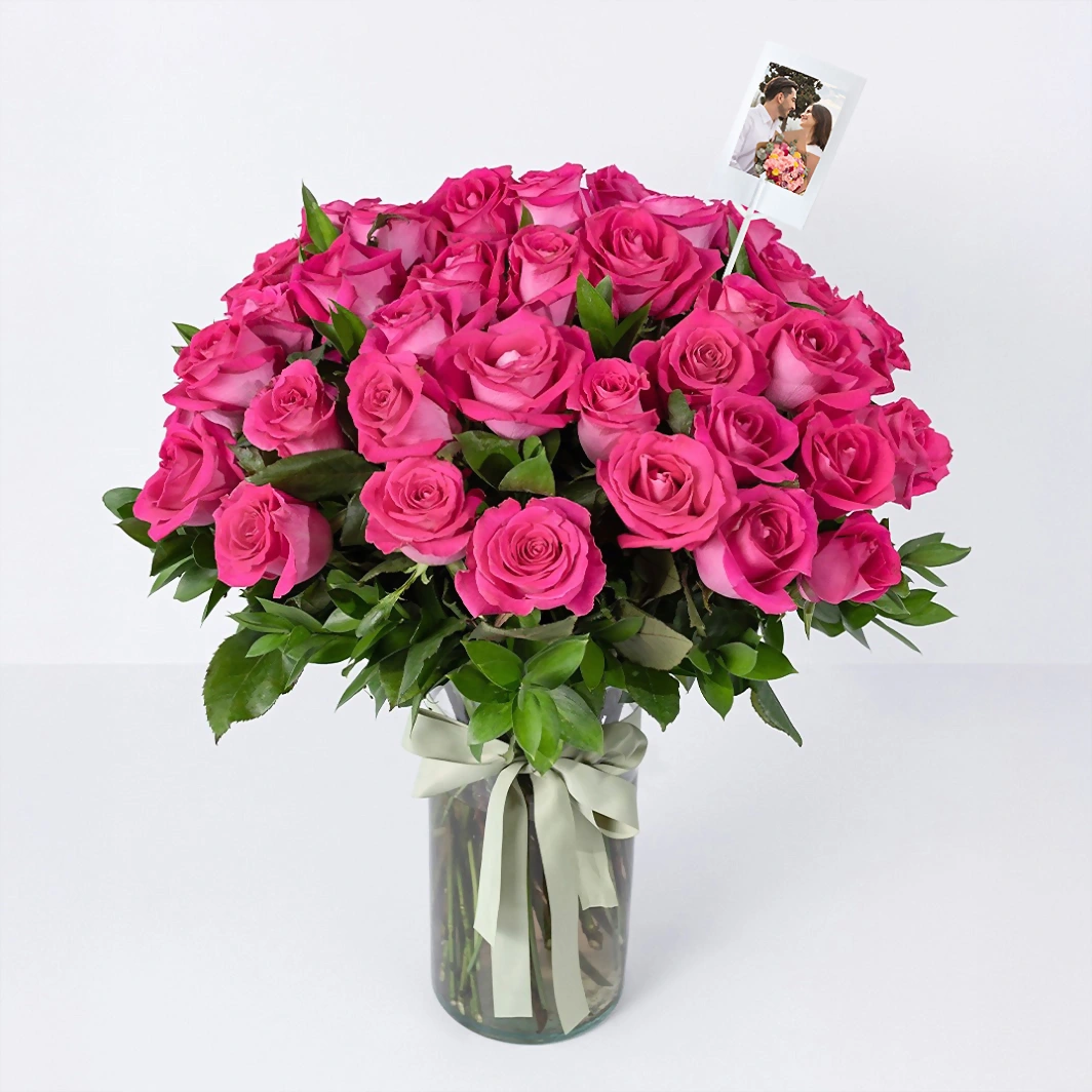 Arreglo de 50 Rosas Rosa con Mini Foto 22894