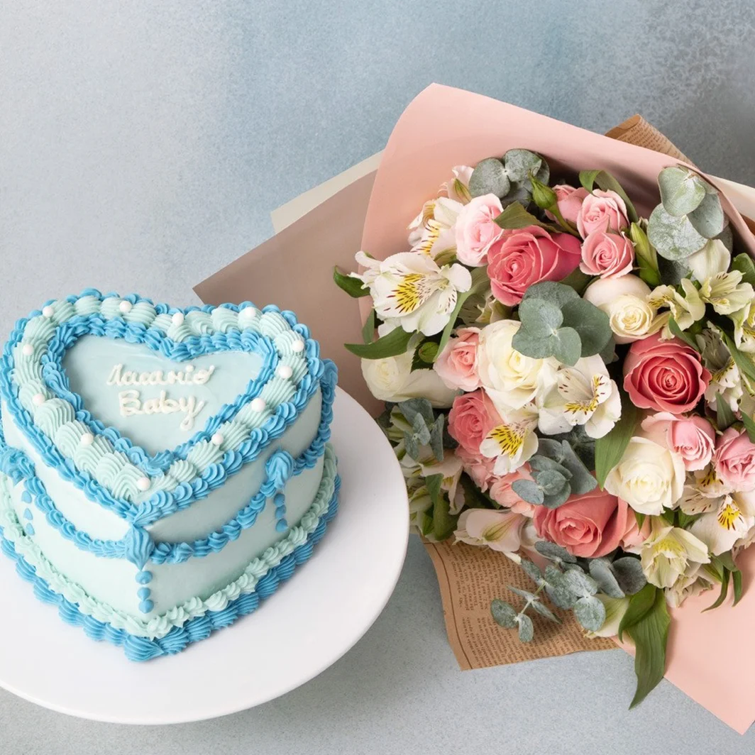 Combo Pastel Acuario La Divinata con Flores 23065