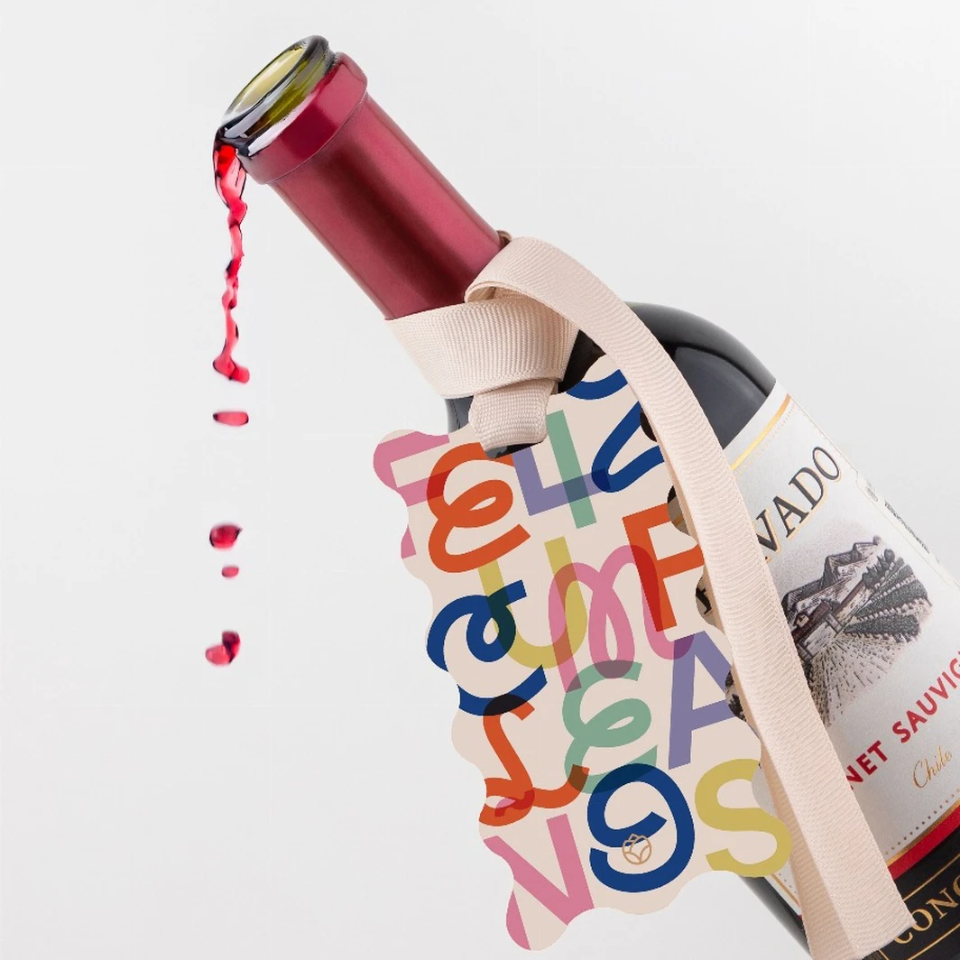 Vino con Distintivo Feliz Cumpleaños 23176