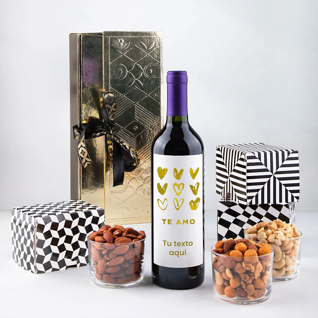 Personaliza Vino tinto con etiqueta "Te amo" y botanas 23259-P