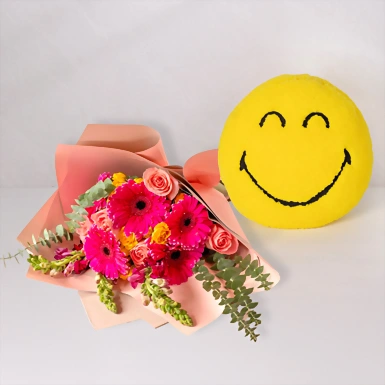 Gerberas y Rosas Amarillas con Cojín SMILEYWORLD® 23349