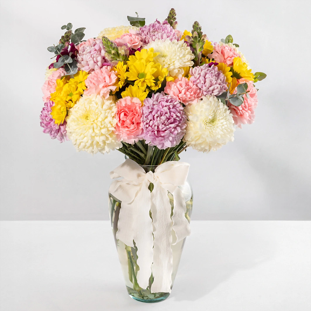Arrangement of Roxanne and Yellow Daisies 23363