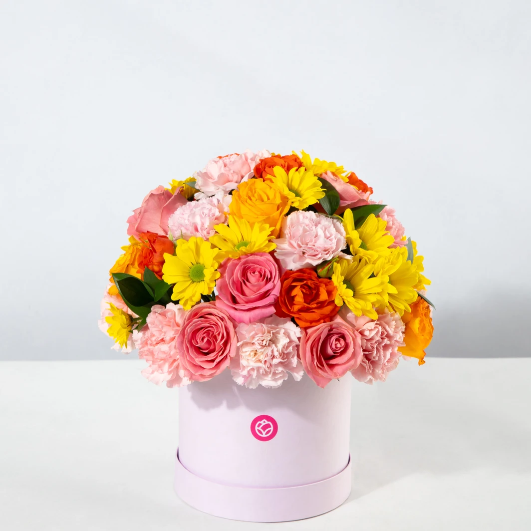 Arreglo de Claveles Rosas y Rosas 23367