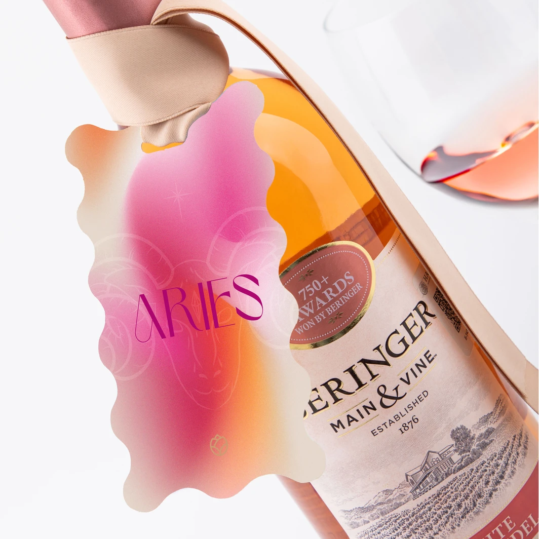 Vino Beringer con Distintivo Aries 23498