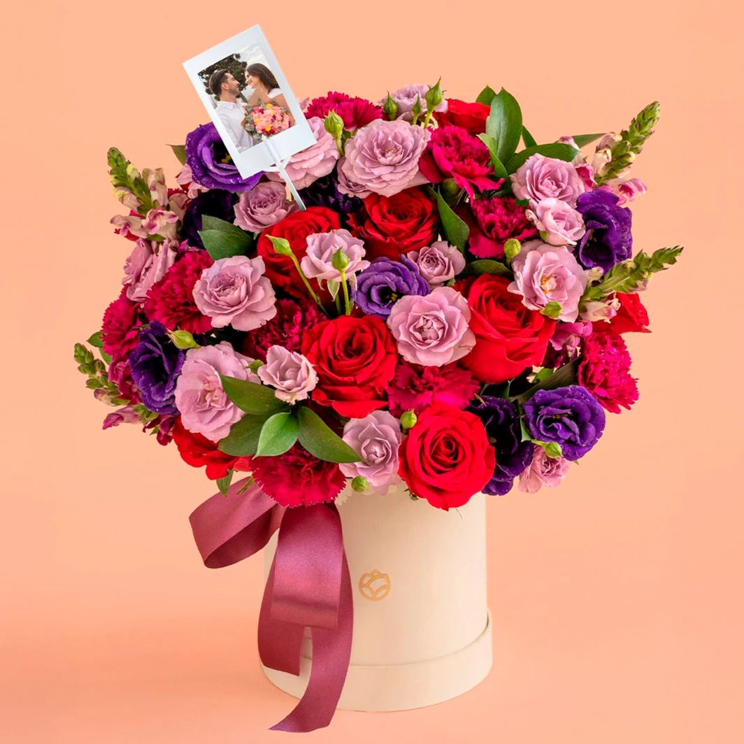 Arreglo de Rosas y Lisianthus con mini foto 23598