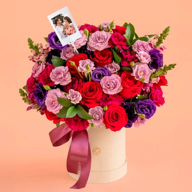 Arreglo de Rosas y Lisianthus con mini foto 23598