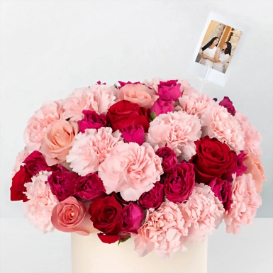 Dulce emoción con Rosas y Claveles con Mini Foto 23763