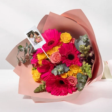 Ramo de Gerberas y Rosas con mini foto 23769