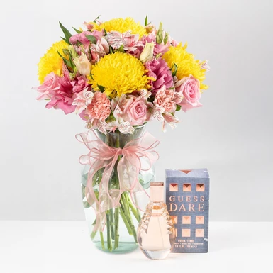 Arreglo Codorniz y Rosas Rosas con Pefume Guess Dare 24084