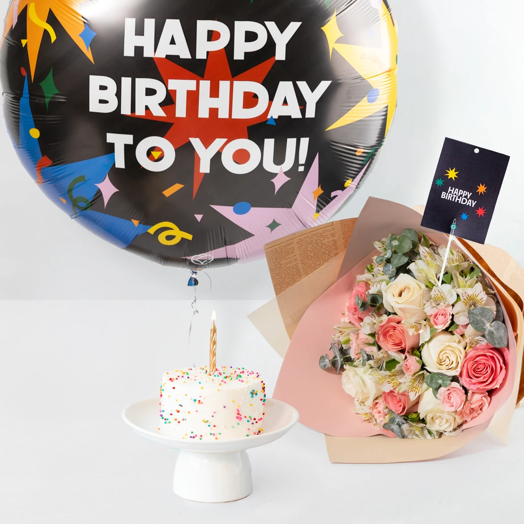 Kit Cumpleaños Flor,Mini Pastel, Globo Happy Birthday y Polaroid 24532