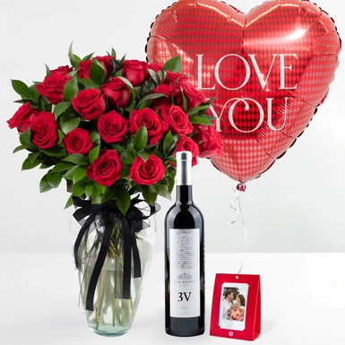 Kit 12 Rosas Rojas, Vino,Globo y Polaroid 24538