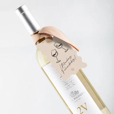 Vino con Distintivo Muchas Felicidades 24641