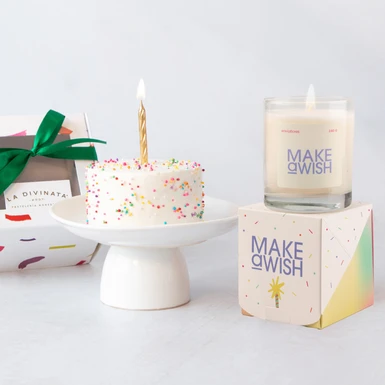 Regalo con Pastel y Vela Birthday 24655